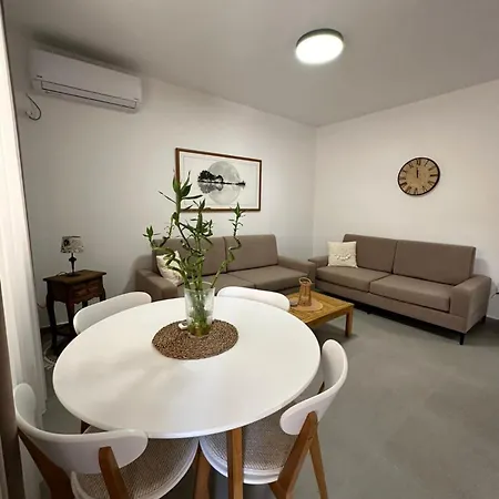 Apartment Florentina